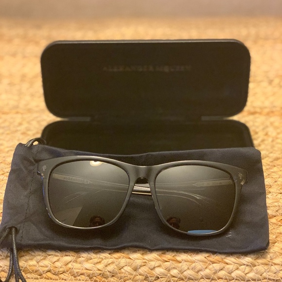 Alexander McQueen Men's Sunglasses - Picture 1 of 6